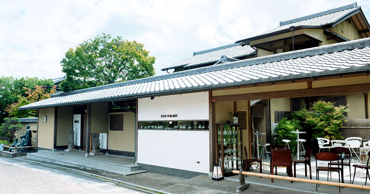 Museum李朝 cafe & gallery(ミュージアム李朝)